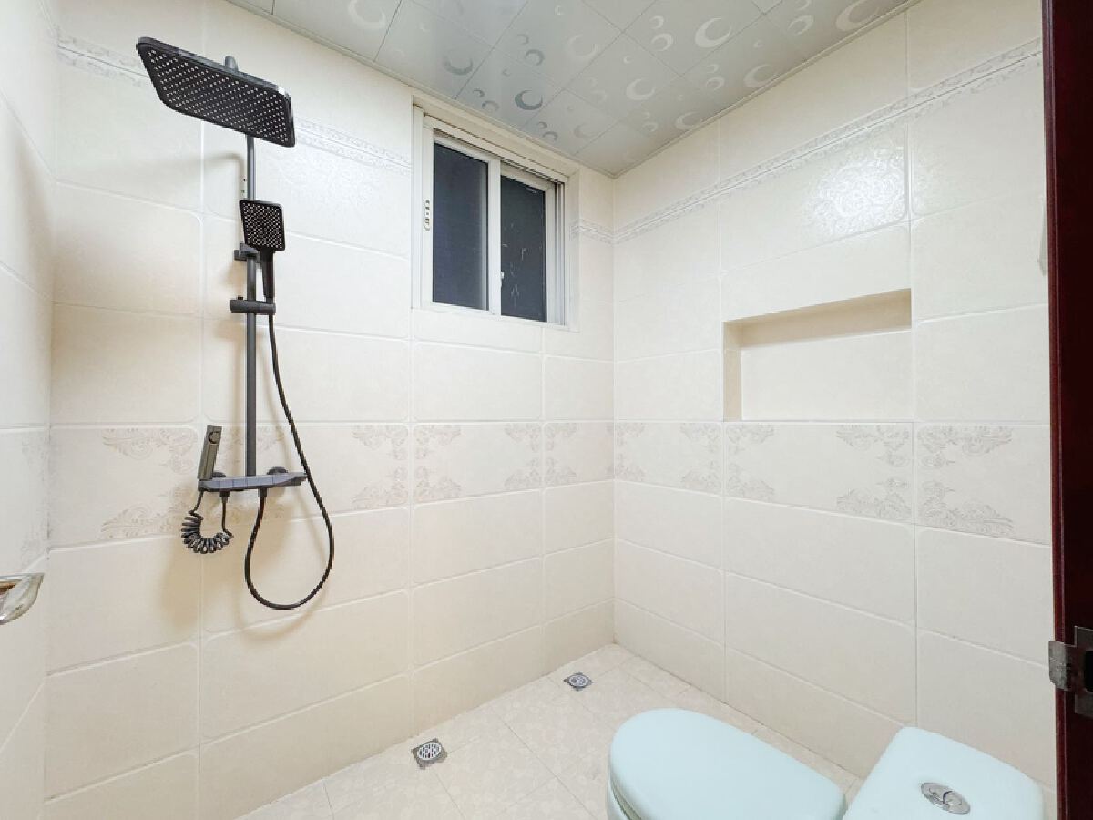 地源吾舍，3室2厅2卫，121.62㎡，精装，售价148.00万 二手房