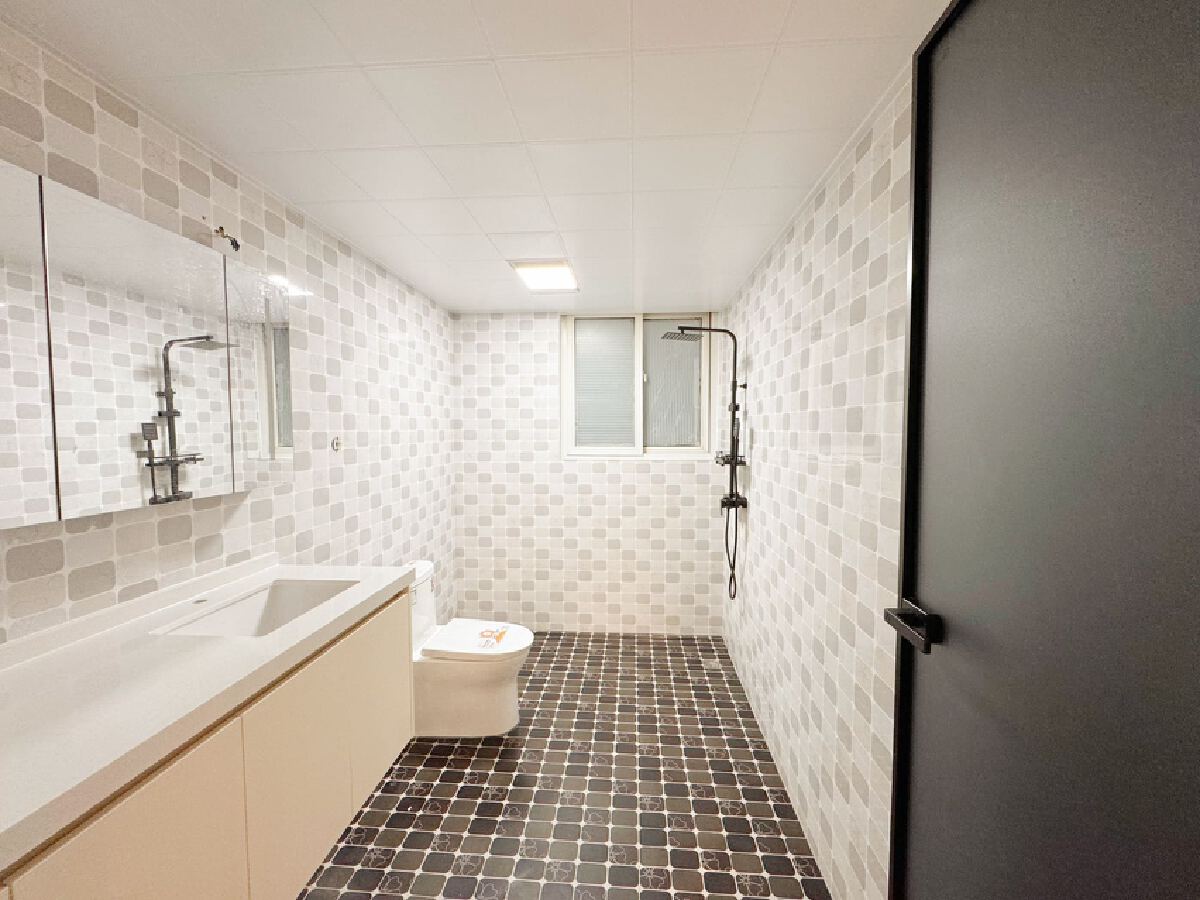 金茂光明城市，3室2厅2卫，114.72㎡，精装，售价168.00万 二手房