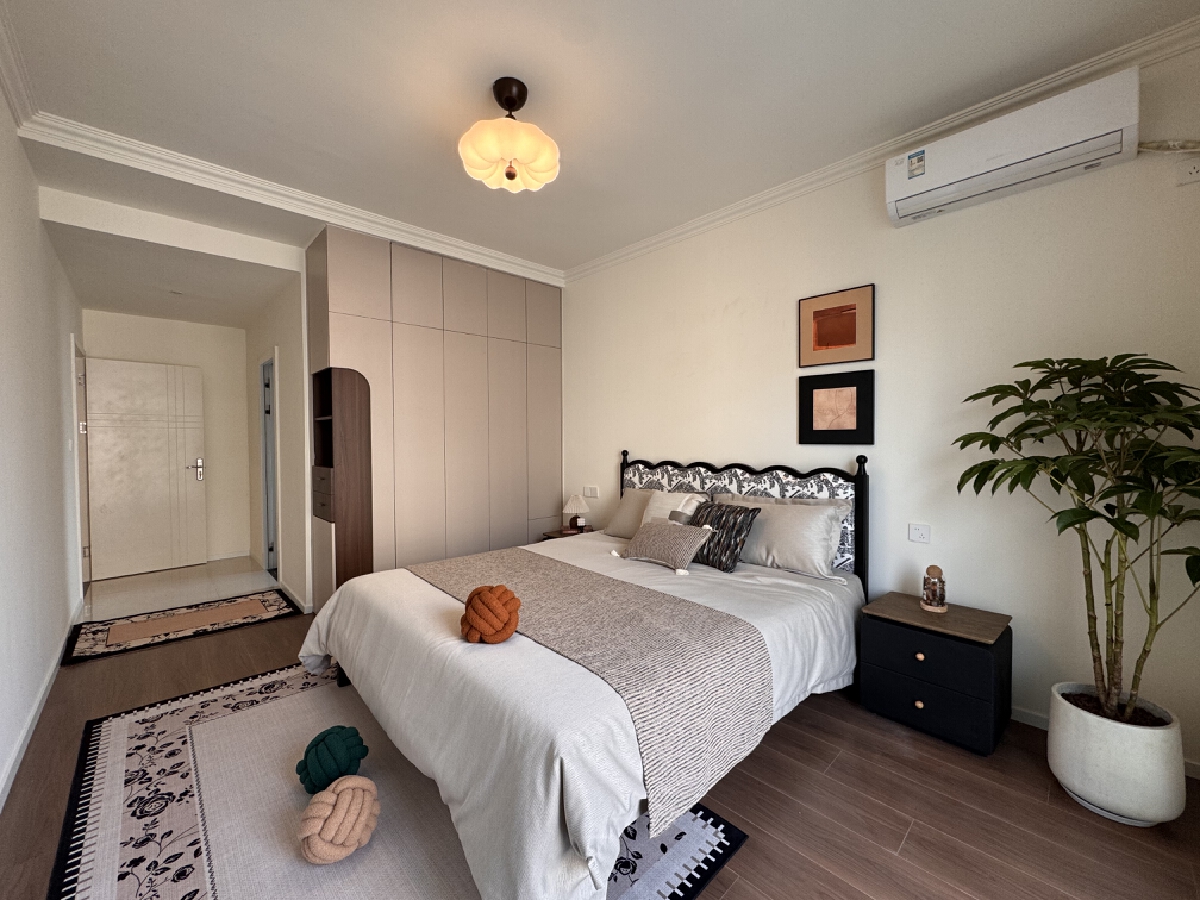 时代丽都美语，3室2厅2卫，131.00㎡，精装，售价213.00万 二手房