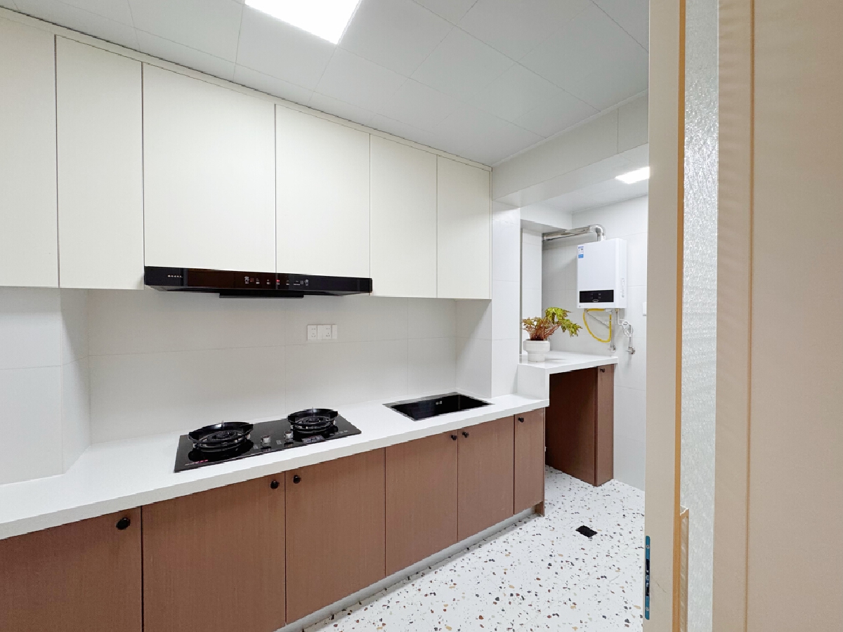 优客联邦二期，2室2厅1卫，78.23㎡，精装，售价135.00万 二手房