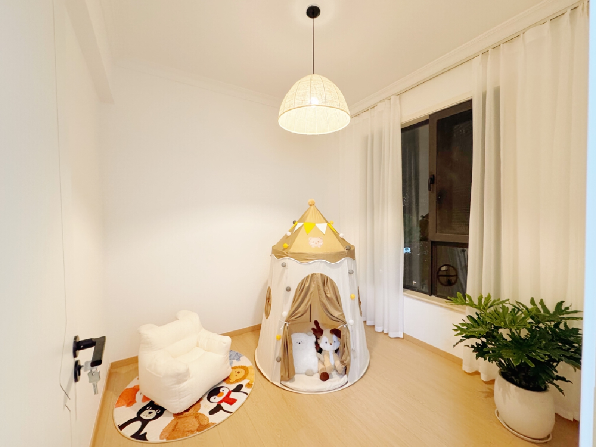 佳兆业君汇上品，3室2厅1卫，89.16㎡，精装，售价135.00万 二手房