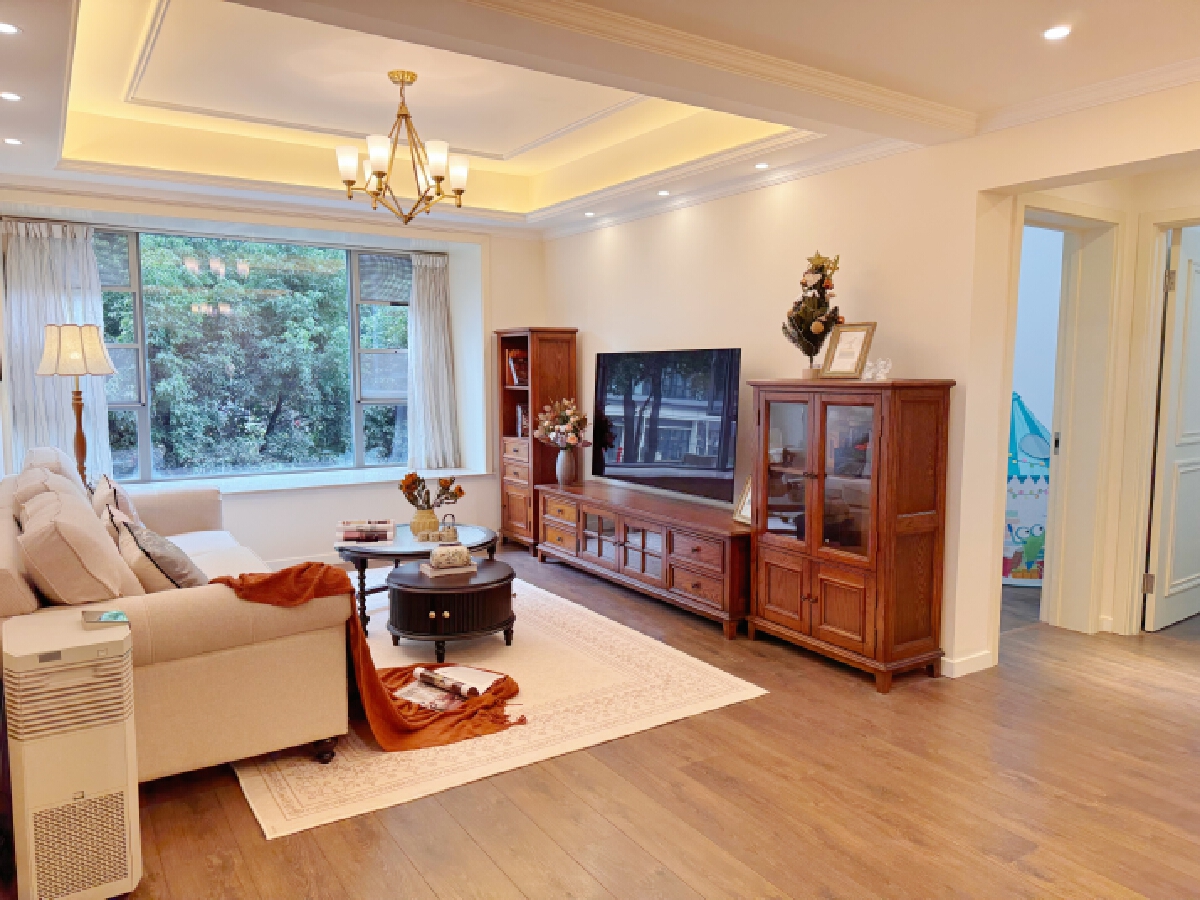 飞大壹号广场，3室2厅1卫，95.51㎡，精装，售价198.00万 二手房