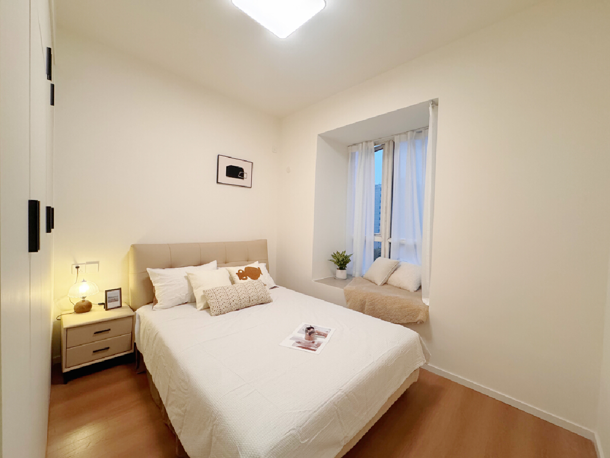 寅生杜鹃花园，2室2厅1卫，80.00㎡，精装，售价106.00万 二手房