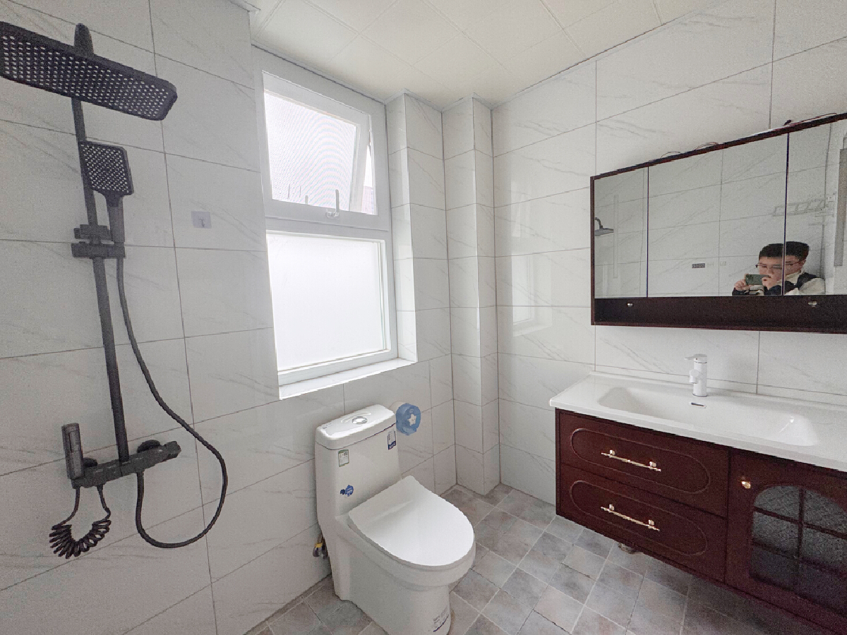 时代丽都美语，3室2厅2卫，131.00㎡，精装，售价213.00万 二手房